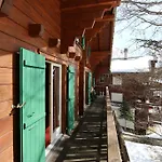 Alpesi faház La Sapiniere