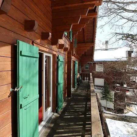 Domek alpejski La Sapiniere